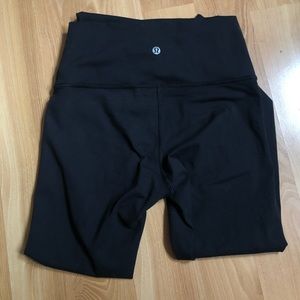 Lululemon Wunder Under